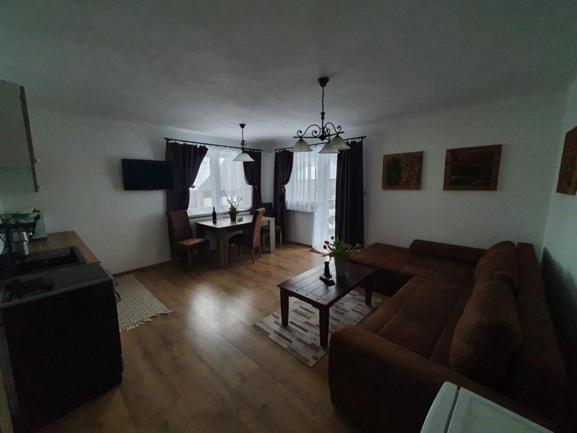 Apartmanovy Dom Adas Prosiek Zewnętrze zdjęcie