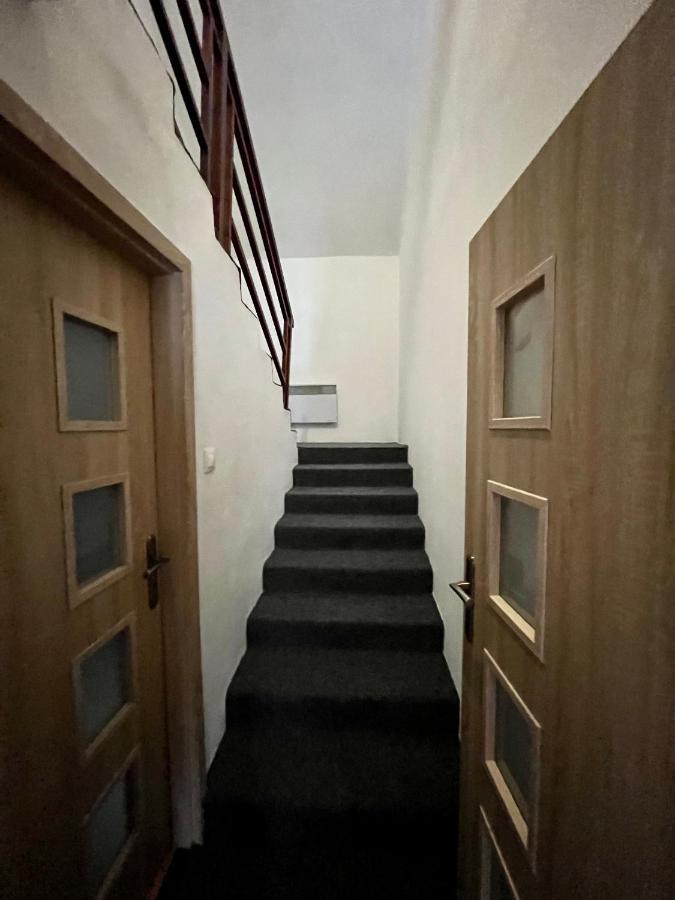 Apartmanovy Dom Adas Prosiek Zewnętrze zdjęcie