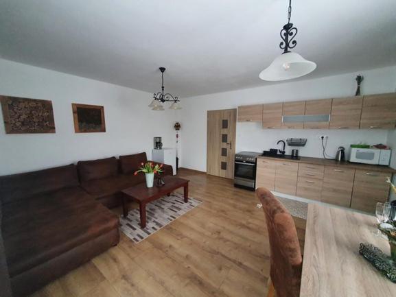 Apartmanovy Dom Adas Prosiek Zewnętrze zdjęcie