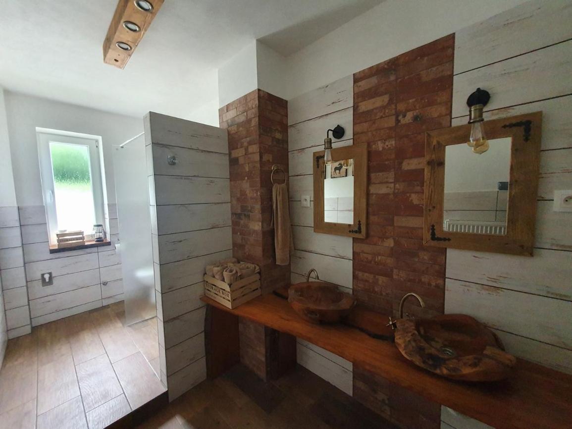 Apartmanovy Dom Adas Prosiek Zewnętrze zdjęcie