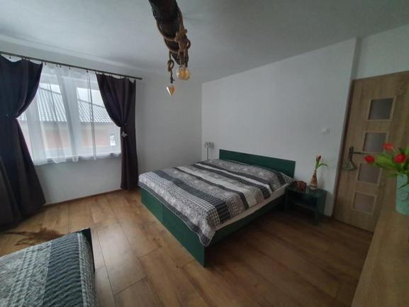 Apartmanovy Dom Adas Prosiek Zewnętrze zdjęcie